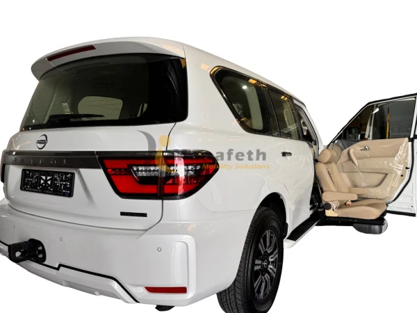 Nissan Patrol with swivel seat in Dubai UAE