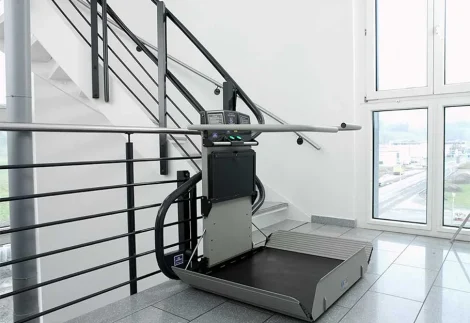 Garaventa Artira platform lift