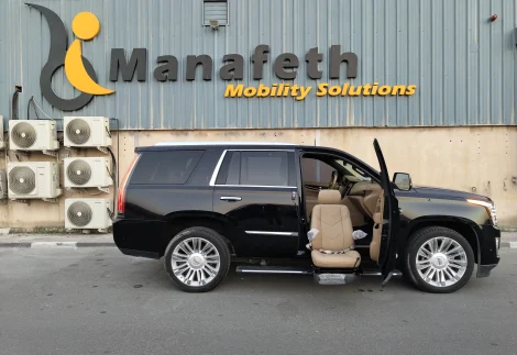Cadillac Escalade 500 with Turny seat out view