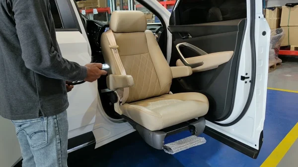 Swivel Seat for Chevrolet Captiva - Image 4