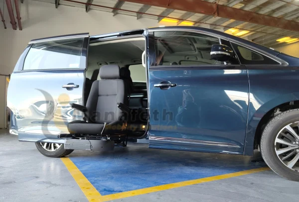 GAC GN8 with Turny seat in Dubai