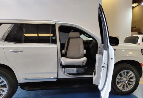 GMC YUKON swivel Seat