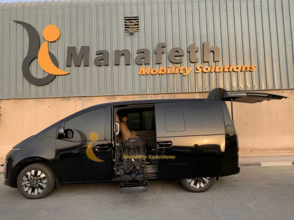 GS Swivel Seat in Hyundai Staria by Manafeth Mobility