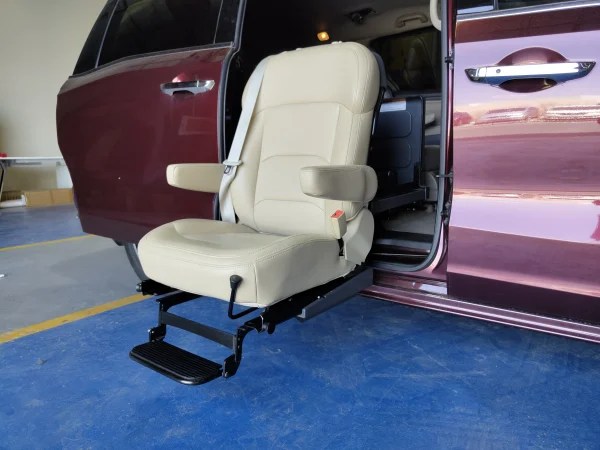 Honda Odyssey swivel seat