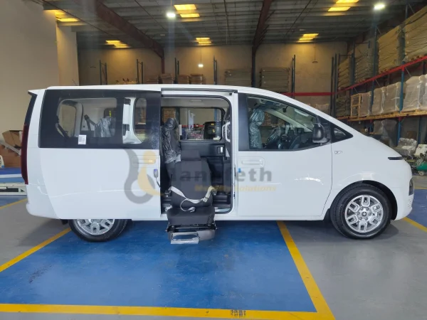 Hyundai Staria with Swivel seat by Manafeth