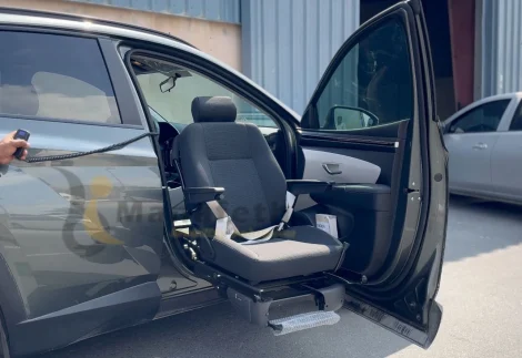 Hyundai Tucson with Turny seat by Manafeth Mobility Dubai
