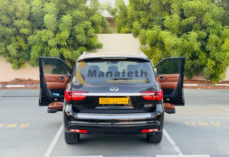 Infiniti QX80 with Turny seat by Manafeth