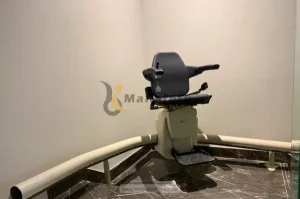 Stair chair for stairs used to lift elder people