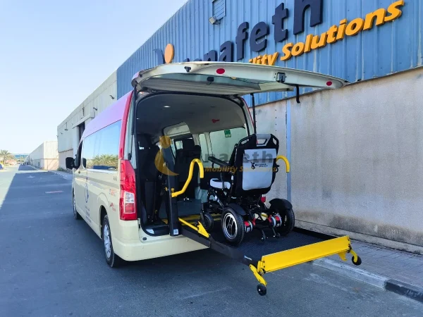 Toyota Hiace Dubai taxi by Manafeth Mobility Dubai UAE