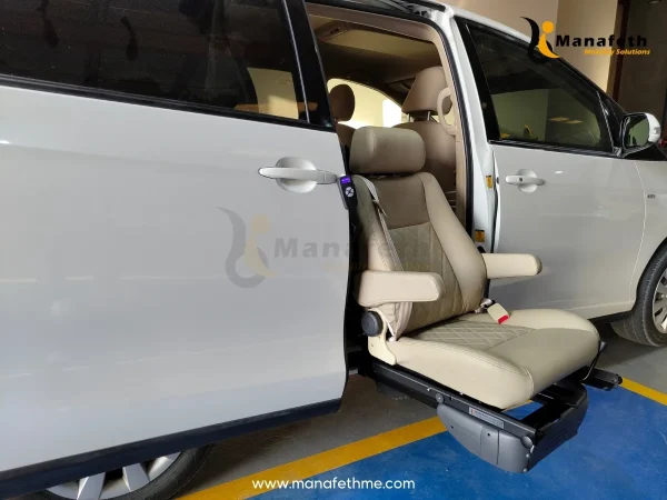Toyota Previa Turny seat out Dubai