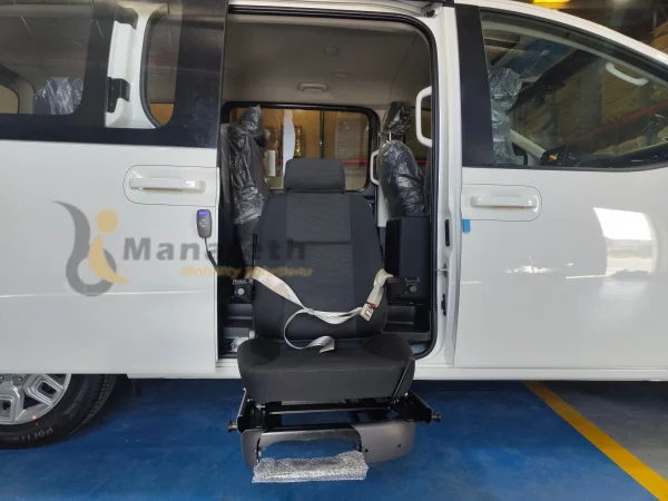 Turny seat by Manafeth Mobility UAE