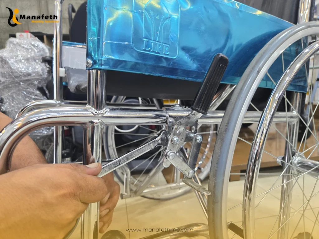 Tightening Screws of Manual and Electric Wheelchair