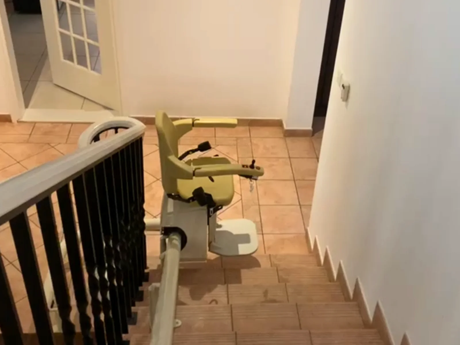 Chair Elevator for Stairs - AL-Reem Island