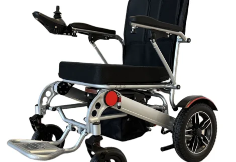 Heavy duty bariatric electric wheelchair