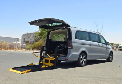 E-1500 Folding Wheelchair Lift for Mercedes-Benz V300