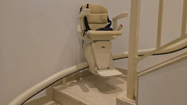 Chair Lift for Curved Stairs - Maeen Community