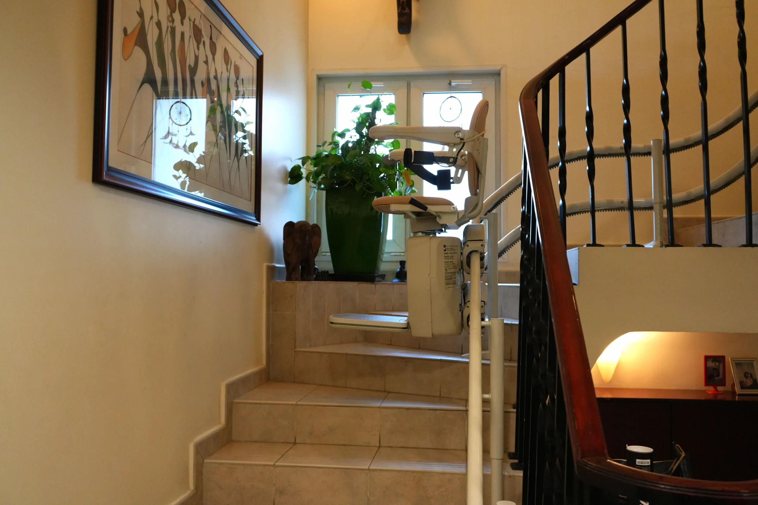 Indoor Curved Stairlift - Green Community - Image 5